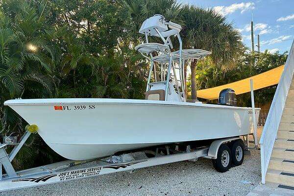 Photo of the 2020 Croswait Custom 21 Center Console