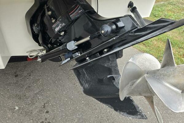 24ft Sea Ray Yacht For Sale