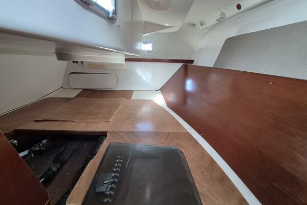 32ft Beneteau Yacht For Sale