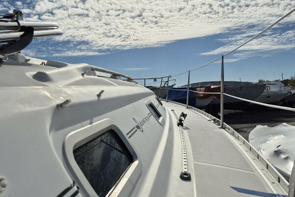 32ft Beneteau Yacht For Sale