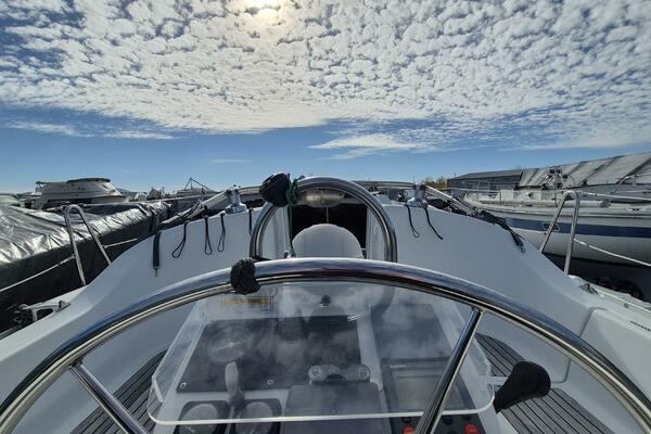 32ft Beneteau Yacht For Sale