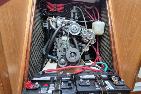 32ft Beneteau Yacht For Sale