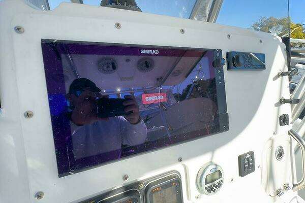 Photo of the 2006 Century 2901