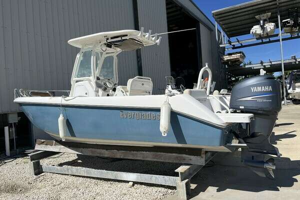 23-ft-Everglades-2011-230cc- Fernandina Beach Florida United States  yacht for sale
