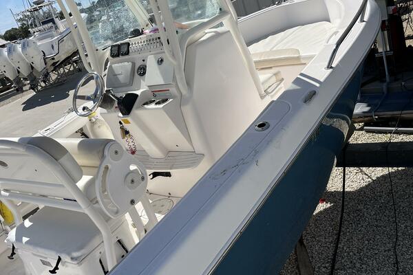 23ft Everglades Yacht For Sale