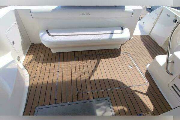 Sea Ray 42 Sedan Bridge Yacht For Sale