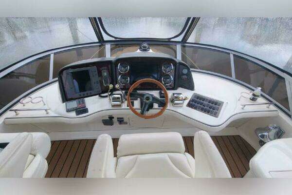 Sea Ray 42 Sedan Bridge Yacht For Sale