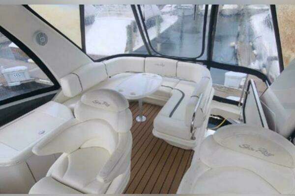 Sea Ray 42 Sedan Bridge Yacht For Sale
