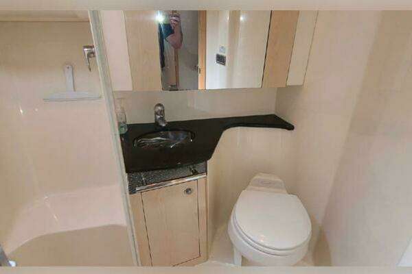 Sea Ray 42 Sedan Bridge Yacht For Sale