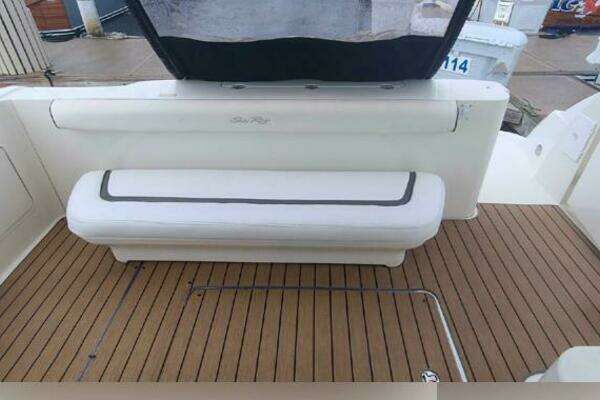 Sea Ray 42 Sedan Bridge Yacht For Sale