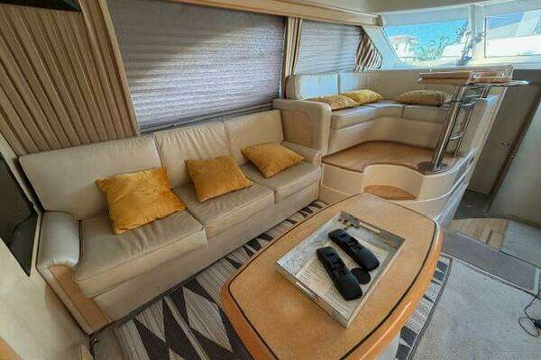 Sea Ray 42 Sedan Bridge Yacht For Sale