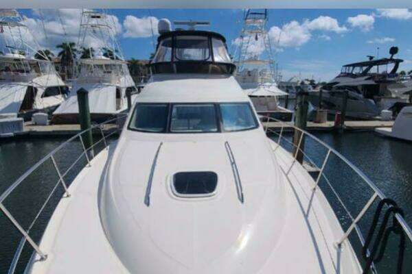 Sea Ray 42 Sedan Bridge Yacht For Sale