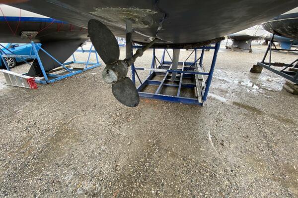 Aqualibrium 34ft Hunter Yacht For Sale