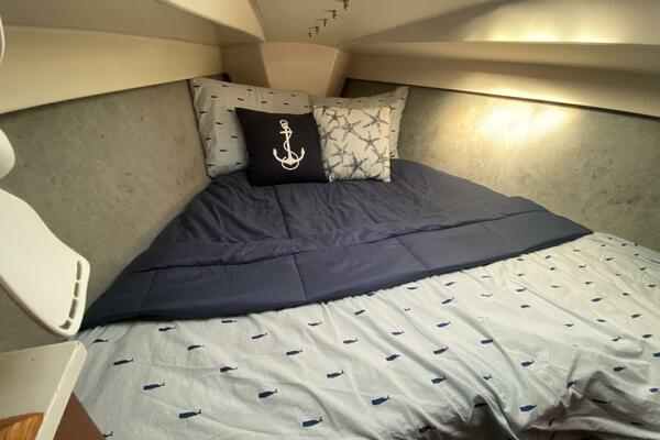 Aqualibrium 34ft Hunter Yacht For Sale