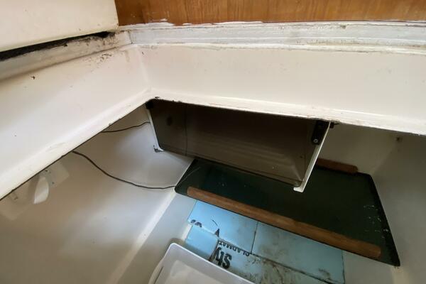 Aqualibrium 34ft Hunter Yacht For Sale