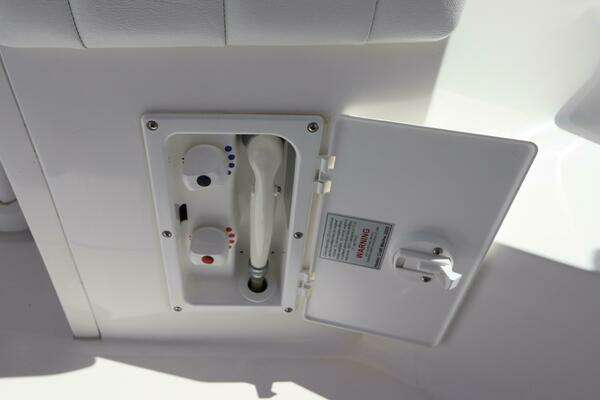 Intrepid 430 Sport Yacht Yacht For Sale