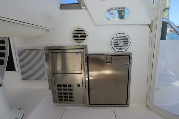 43ft Intrepid Yacht For Sale