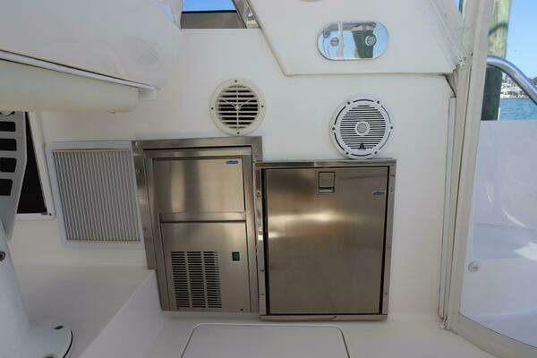 Intrepid 430 Sport Yacht Yacht For Sale