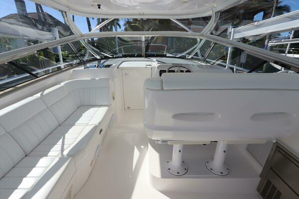 43ft Intrepid Yacht For Sale