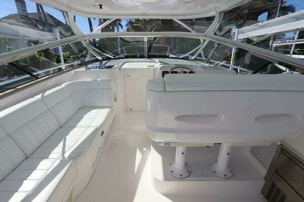 Intrepid 430 Sport Yacht Yacht For Sale