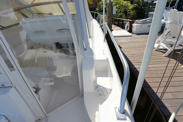 43ft Intrepid Yacht For Sale