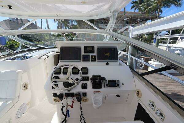 Intrepid 430 Sport Yacht Yacht For Sale