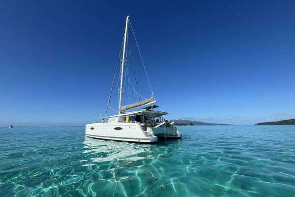 Fountaine Pajot Hélia 44 Yacht For Sale