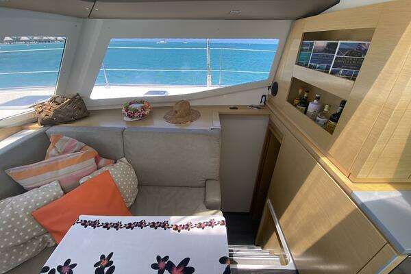 Fountaine Pajot Hélia 44 Yacht For Sale