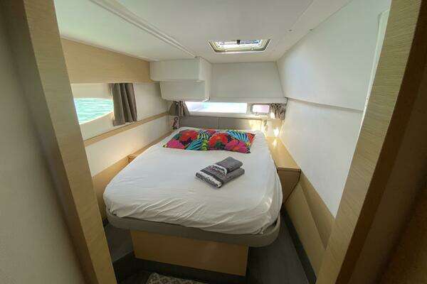 Fountaine Pajot Hélia 44 Yacht For Sale