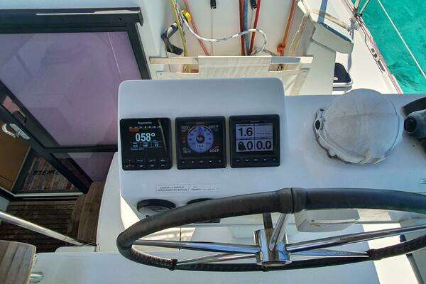 Fountaine Pajot Hélia 44 Yacht For Sale