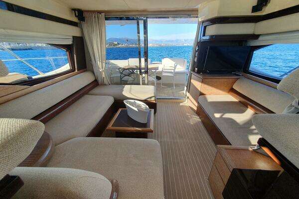 Azimut  Yacht For Sale