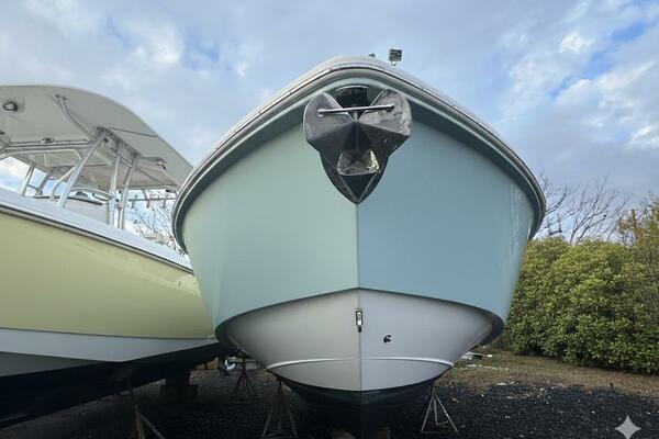 27ft Everglades Yacht For Sale