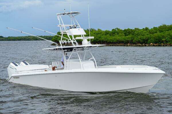Bahama 41 Center Console Yacht For Sale