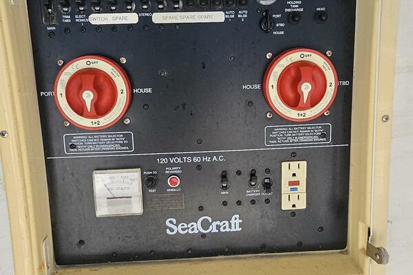 REFIT 32ft SeaCraft Yacht For Sale