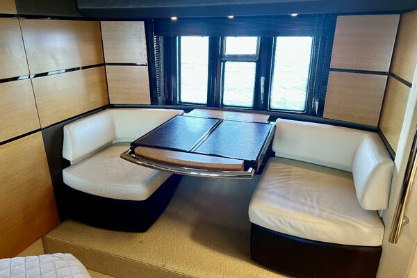 53ft Azimut Yacht For Sale