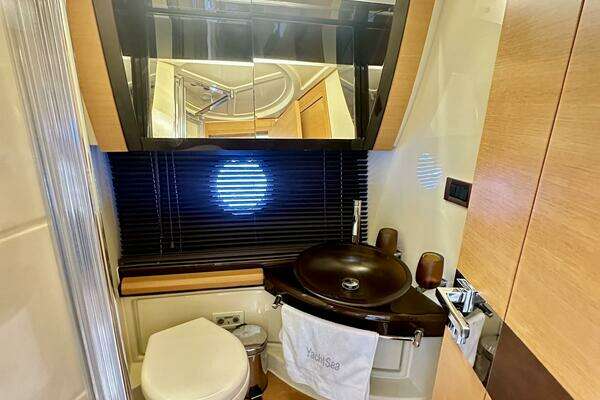 Azimut  Yacht For Sale