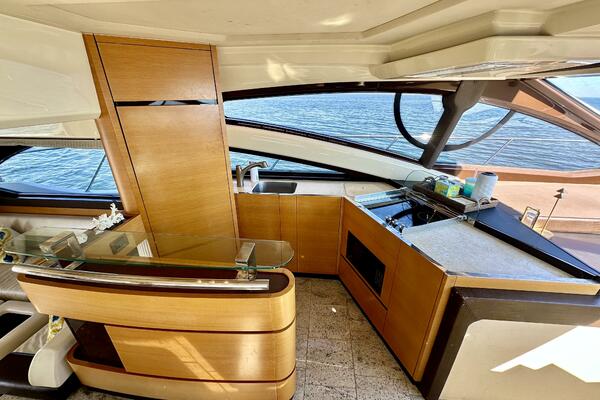53ft Azimut Yacht For Sale