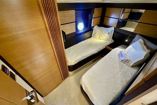 Azimut  Yacht For Sale