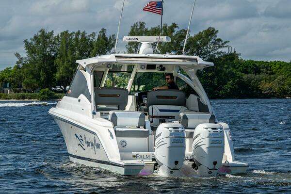 Tiara Yachts 34 LX Yacht For Sale