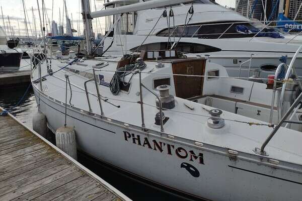 42-ft-Beneteau-1985-- Chicago  Illinois United States  yacht for sale