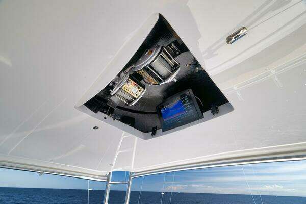 Viking 80 Convertible Yacht For Sale