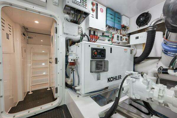 Viking 80 Convertible Yacht For Sale