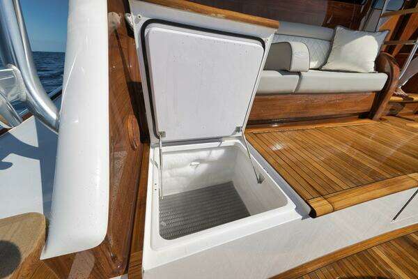 Viking 80 Convertible Yacht For Sale