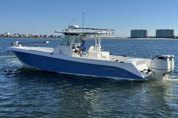 35ft Everglades Yacht For Sale