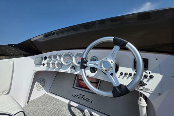 22ft Donzi Yacht For Sale