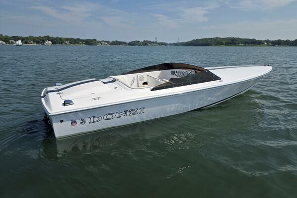 22ft Donzi Yacht For Sale