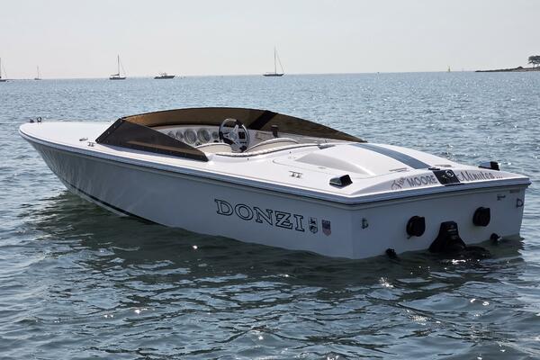 22ft Donzi Yacht For Sale