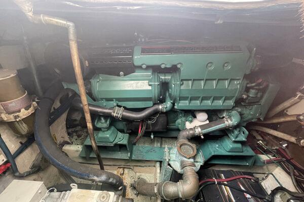 33ft Blackfin Yacht For Sale