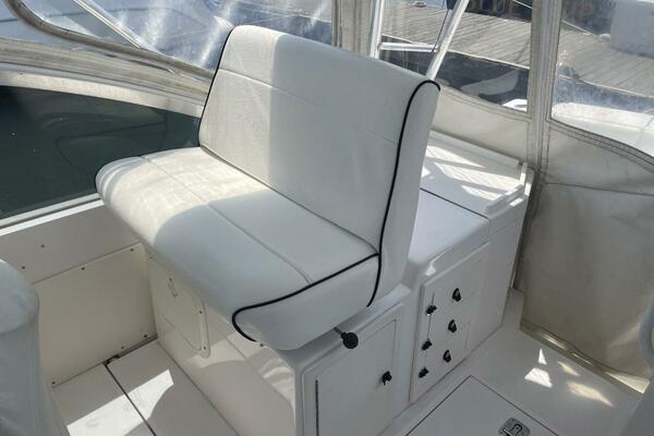 33ft Blackfin Yacht For Sale