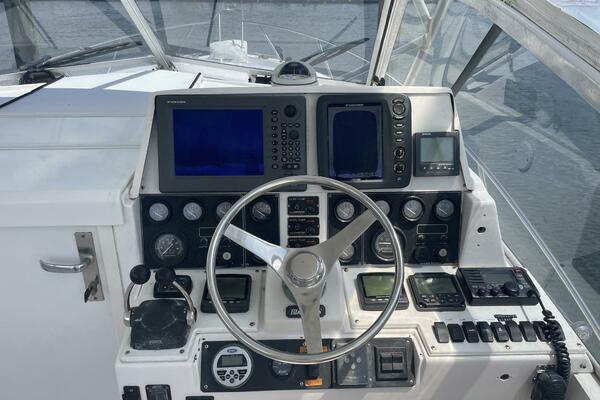 33ft Blackfin Yacht For Sale